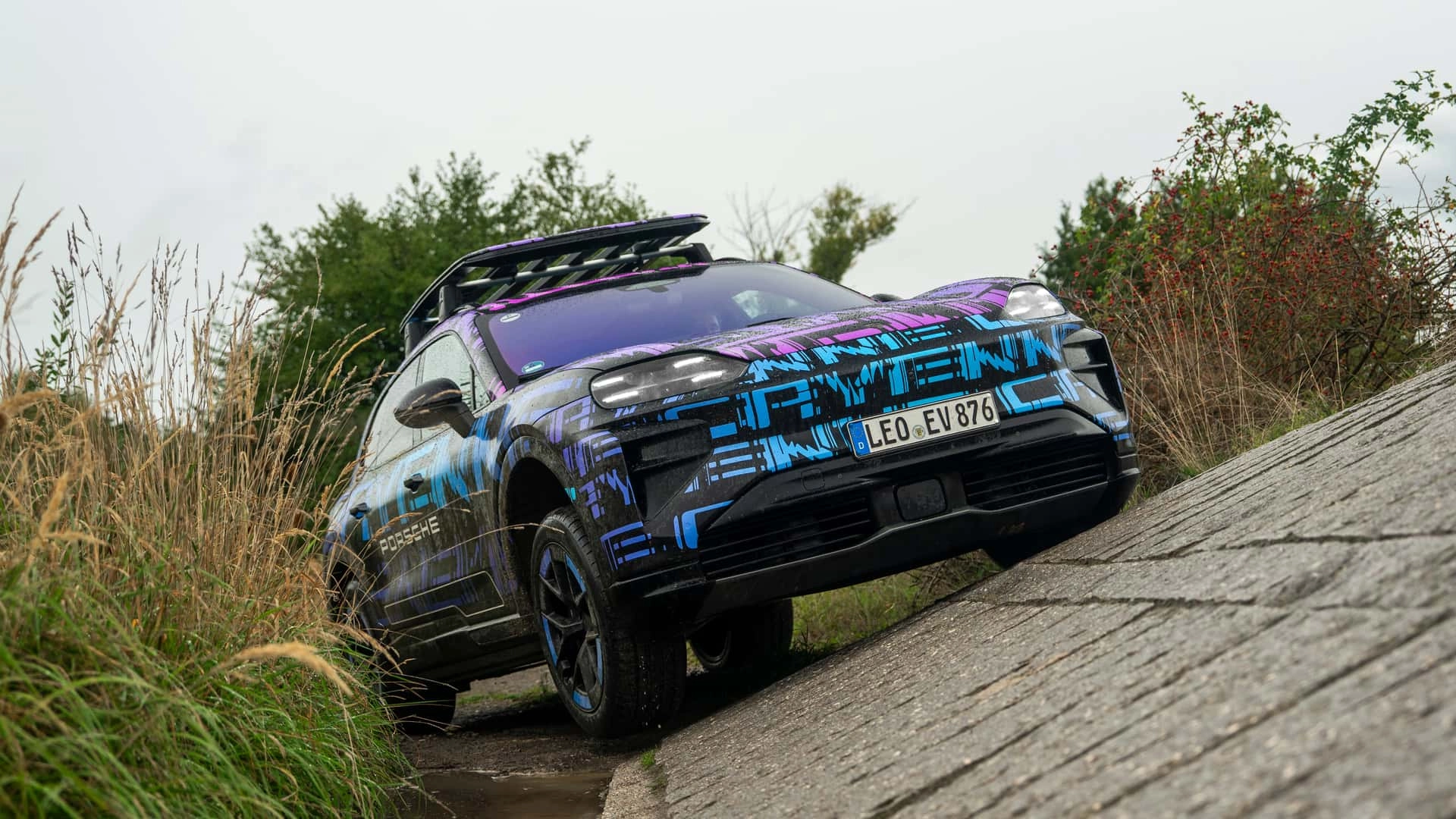 2026 porsche cayenne electric (2)